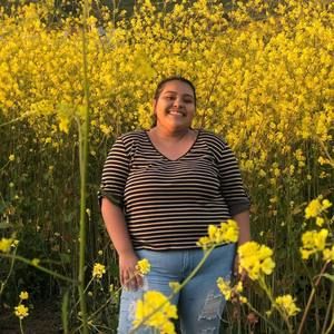 Meet your Posher, Laura